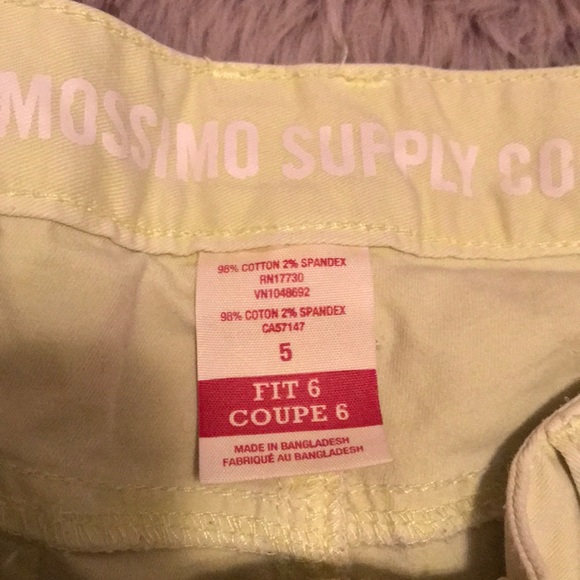 Lime green shorts size 5 - Picture 3 of 3